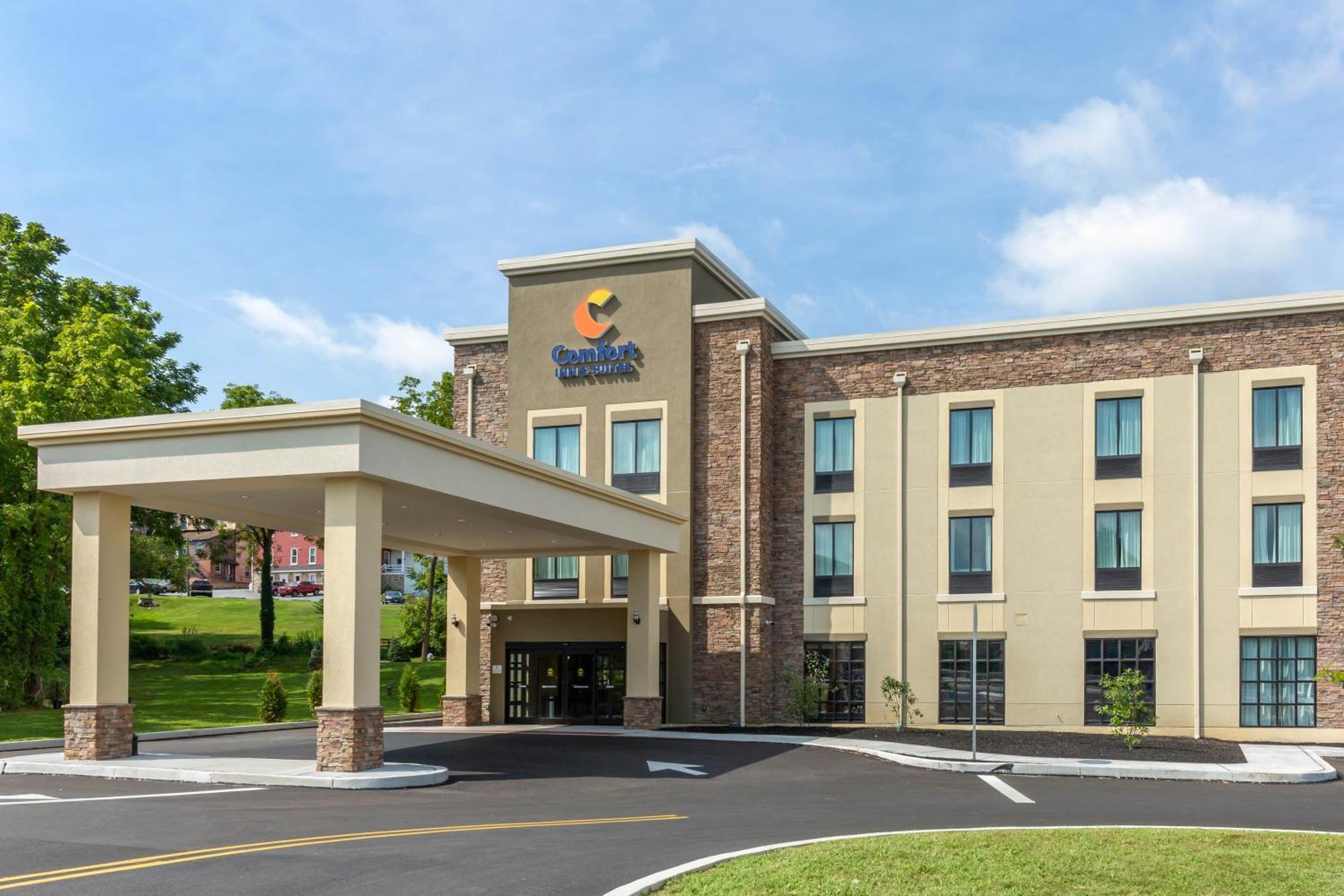 Comfort Inn & Suites Gap Amish Country Exterior foto